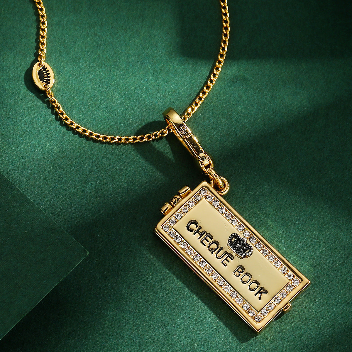 Crown Square Openable Enamel Alphabet